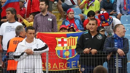 AISS: **"Cei care au cerut demisia lui Ilie au fost fani de conjunctură! La prima ploaie, câți mai vin la stadion?" V.Becali confirmă