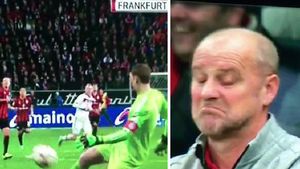 VIDEO GENIAL | Ce face Neuer când primește o pasă dificilă în afara careului. Antrenorul lui Eintracht a fost impresionat