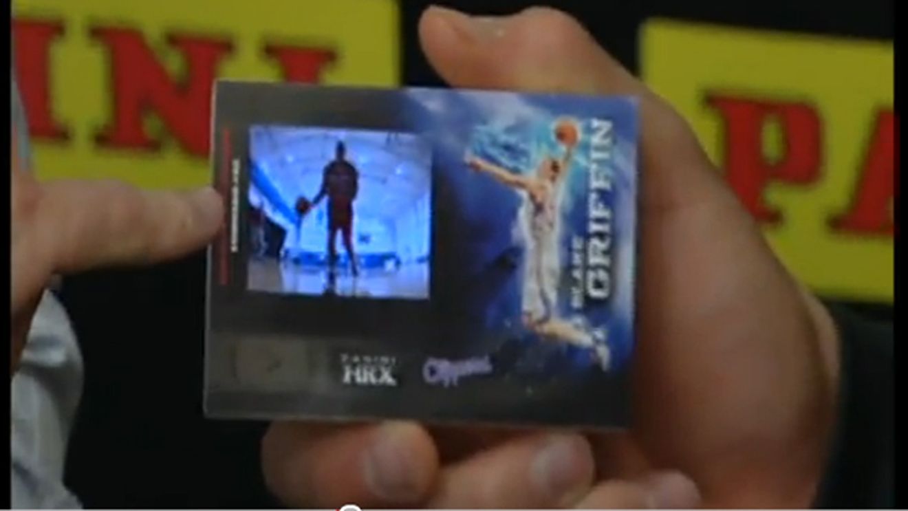 SENZAȚIE!** Panini lansează "abțibildele" viitorului! VIDEO