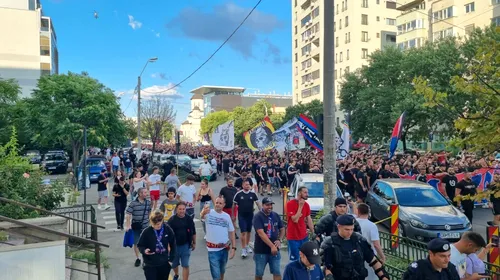 Spectacol pe străzile din București! Mii de ultrași se îndreaptă, în corteo, spre stadionul Ghencea pentru meciul FCSB – CFR Cluj | VIDEO