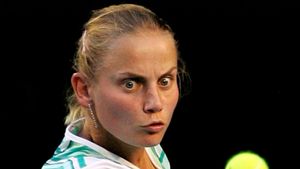 Jelena Dokic vine la București în loc de Roma