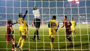 Portarul Petrolului, acuzat că e implicat în MAFIA pariurilor!** Un fost coleg dă cărțile pe față: "Mi-a zis că banii urmau să le fie dați jucătorilor înainte de meci"