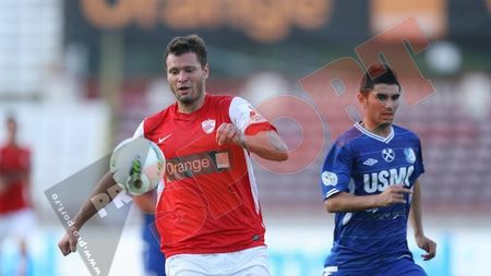 Dinamo arată perfect! "Câinii", LIDERI în Liga I, fără gol primit!** Dinamo - Pandurii 2-0