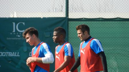 GALERIE FOTO: Mutu și Zicu au dat de greu la primul antrenament la Petrolului în Antalya. Puștiul Iulian Ilie e "Messi" de Ploiești!