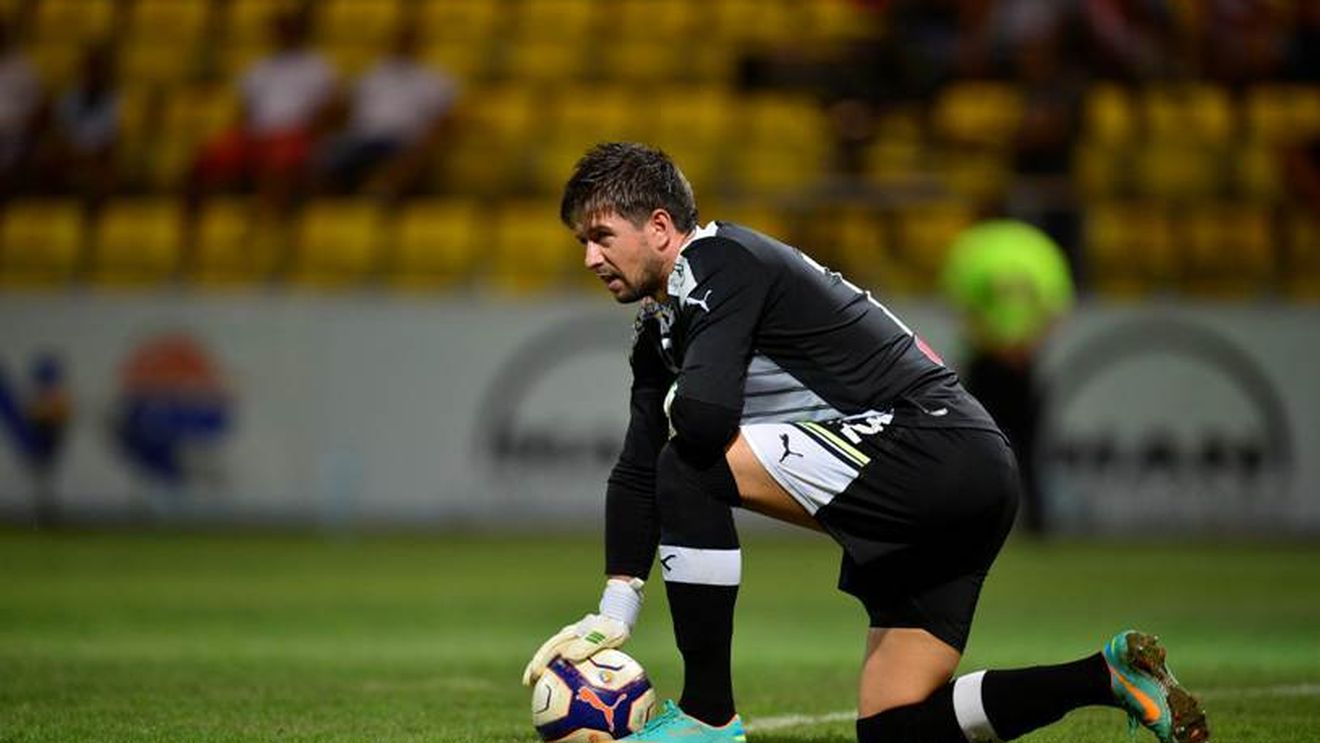 CFR Cluj l-a achiziționat pe Cosmin Vâtcă