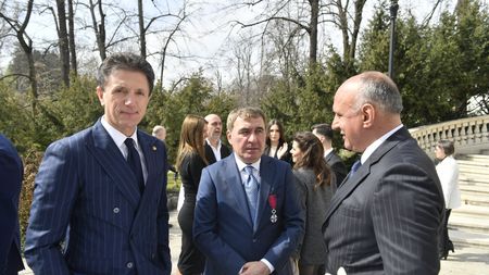 „Bă, nu s-a întâmplat niciodată aşa ceva în viața mea”. Gică Hagi le-a mărturisit colegilor din Generația de Aur