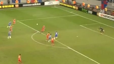 Torres s-a făcut de râs în toată lumea, după meciul cu Steaua:** "A fost un adevărat fundaș!" :) Ce fază a făcut înconjurul lumii