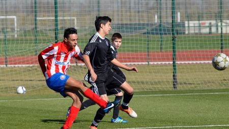 Steaua îl vrea pe "Thierry Henry de România". "În doi ani joci la echipa mare", i-a transmis Pedrazzini. Petrolul face concurență