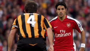 Fabregas,** acuzat de comportament nesportiv