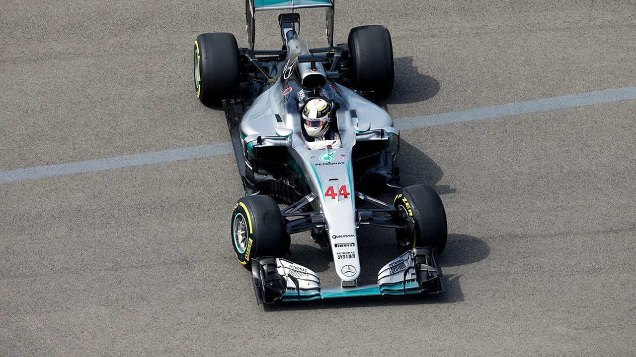 Lewis Hamilton, cel mai rapid în ultima sesiune de antrenamente de la Marele Premiu al Rusiei