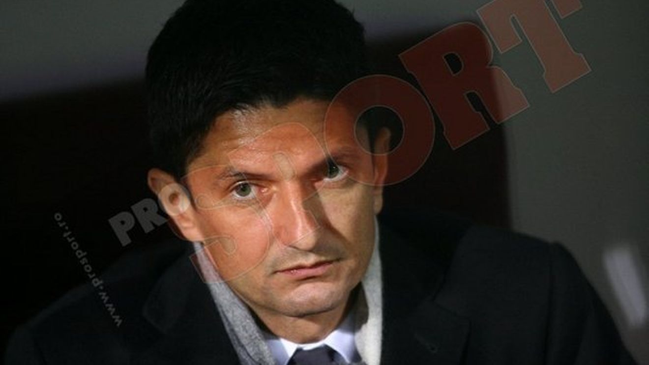 Lucescu** "Am luat două goluri dintr-un singur șut"** VIDEO Dubla prin care "Carlos" Mihalache a speriat Giuleștiul: