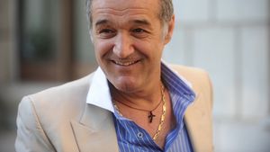Gigi Becali a anunțat încă un TRANSFER la Steaua!** "Îl vreau pe 'Roberto Carlos'!"