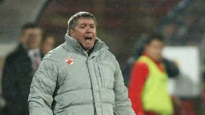 "Claudiu să redevină titular!"