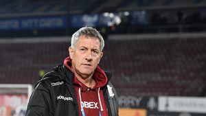 Rapid l-a dat afară pe fostul internațional de tineret al României! După transferul lui Borza de la Hagi i-a fost imposibil să mai spere că va juca