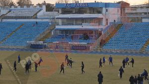 FOTO EXCLUSIV** Primele imagini cu steliștii în "exil"! Ilie Stan, fără 6 jucători