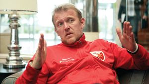 Interviu cu o legendă a fotbalului mondial:** "Eu și Hagi ne-am câștigat dreptul de a antrena marile echipe!"