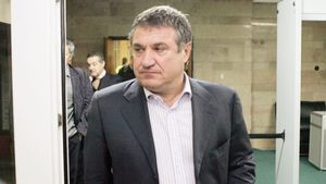 Front total anti-Lucescu!** Victor Becali spune că "Il Luce" i-a sabotat cariera lui Hagi