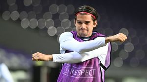 Cum l-a umilit Rangers pe Ianis Hagi, din nou, după ce l-a dat afară din lotul pentru Champions League! Clubul scoțian chiar nu mai are deloc respect pentru român