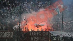 Șumi, supărat pe toată lumea:** "Mă deranjează când primim așa goluri! Le mulțumesc fanilor că nu m-au huiduit, dar nici nu m-au aplaudat"