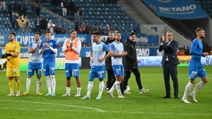 Universitatea Craiova i-a reziliat contractul fotbalistului, dar anunță că îl așteaptă înapoi: „E vital să se întâmple asta!”