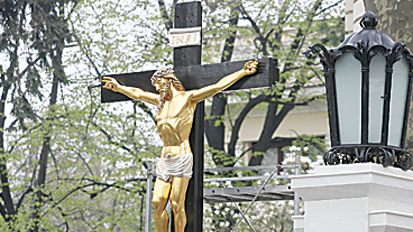 „Asta-i crucea lui Gigi Becali!"