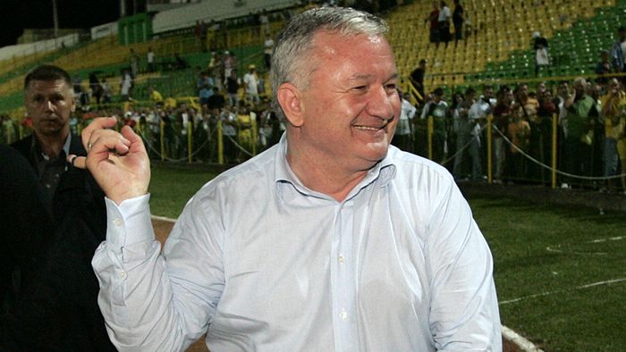 Porumboiu: "Eu nu visez la titlu! Eu visez femei frumoase!"