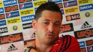 Rădoi: "Anturajul este de vină pentru ceea ce se întâmplă cu Tănase!"