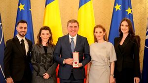 Ce beneficii are Gică Hagi, după ce a fost decorat cu Ordinul Național Steaua României