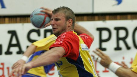 Tricoul cu numărul 82, purtat de Marian Cozma la naționala României, va fi retras