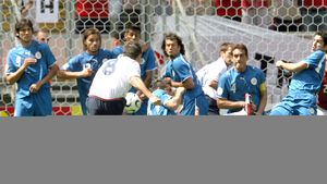 VIDEO "Tunarii" de la Mondiale! Cei 11 care pot 'îmblânzi' Jabulani