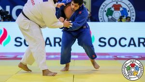 Rezultat bun obținut de judoka Vlăduț Simionescu la Grand Prix Cancun. Sportivul i-a "dat o palmă" federației, care i-a întors spatele. "Probabil acest loc este un rezultat slab pentru ei"