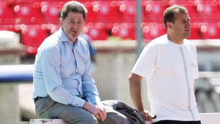 Criză la Dinamo: "Nici discobolul nu scapă de penalizare!"