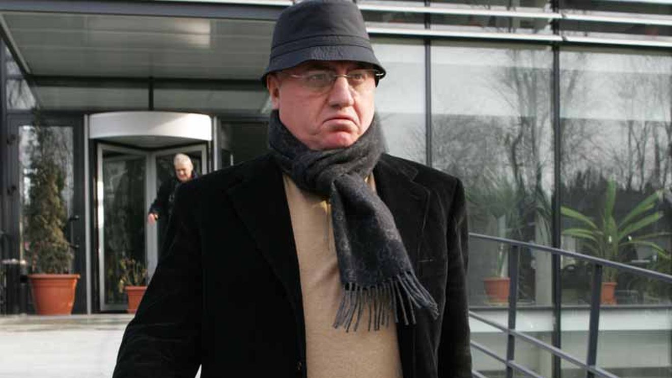 "Penescu va rămâne în pușcărie!"**