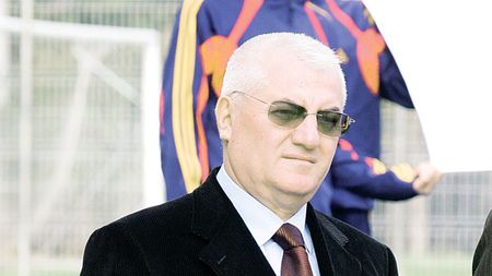 Dumitru Dragomir: „Dulăul este sculă mare !"