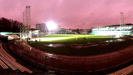 FOTO și VIDEO | S-a făcut lumină pe Areni!** Meciul Foresta - Steaua e primul din istoria orașului Suceava care se va juca în nocturnă