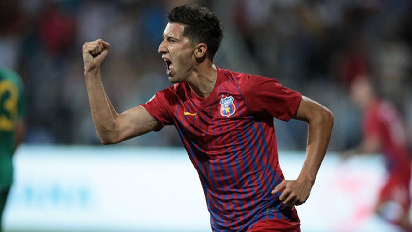 A încercat să-l dea pe brazdă pe Mihai Costea dar nu a reușit:** "Dădea gol și îl scoteam pentru că nu se apăra! Zicea că la Craiova nu o făcea"