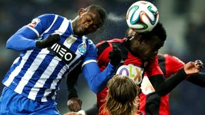 Chelsea și Arsenal încep licitația! Jackson Martinez le deschide ușa