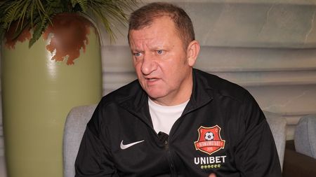 Dorinel Munteanu e în „vervă” la Hermannstadt: a dat afară 4 jucători! Lovitură dură pentru varianta propusă de Gino Iorgulescu: „Nu contează numărul”. EXCLUSIV