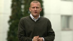 Dorinel, nevoit să improvizeze primul "11"