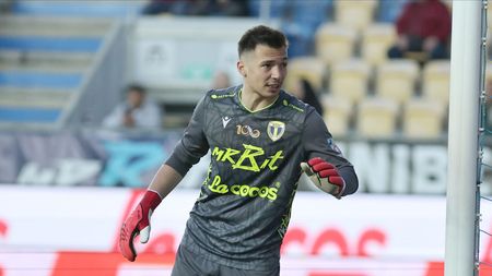 Cum a ratat portarul Petrolului un transfer de Liga Campionilor: „A explodat o bombă la șase kilometri de oraș! La Ploiești m-am autopropus”. Ce i-a spus Zima înainte să plece la FCSB. INTERVIU