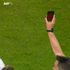 Moment nemaivăzut în fotbal! Arbitrul a arătat cartonașul roșu pe telefon