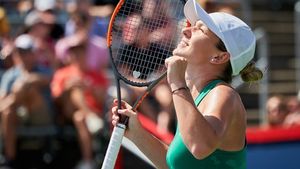 Așa sună discursul unei campioane! Simona: "Sloane, mă faci să joc din ce în ce mai bine. Sper să ne mai vedem". Momentul care a făcut-o să spună "am fost nebună, e de la căldură" și mesajul pentru Cahill