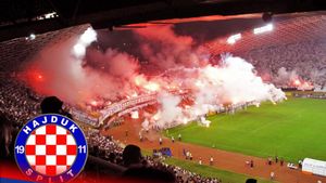 "S-au vândut deja 25.000 de bilete" Torcida promite show în minutul 60! Vezi de ce