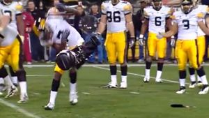 VIDEO** ȘOC și GROAZĂ‚ la un meci de fotbal din SUA! Jucătorii, la un pas de o dramă după ce au fost atacați de skycam