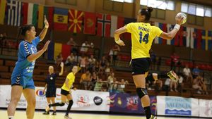 ANALIZĂ‚ | Are curajul Ryde să ia cel puțin o fată din lotul U19 la Mondialul din decembrie? Comparație între generația Perianu vs generația Bazaliu 