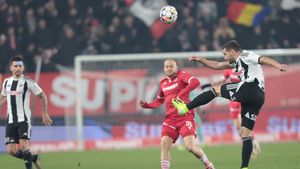 Dinamo București - U Cluj 0-0, în etapa 23 din Superliga. Echipa lui Sabău rămâne lider în campionat, dar poate fi depășită de FCSB