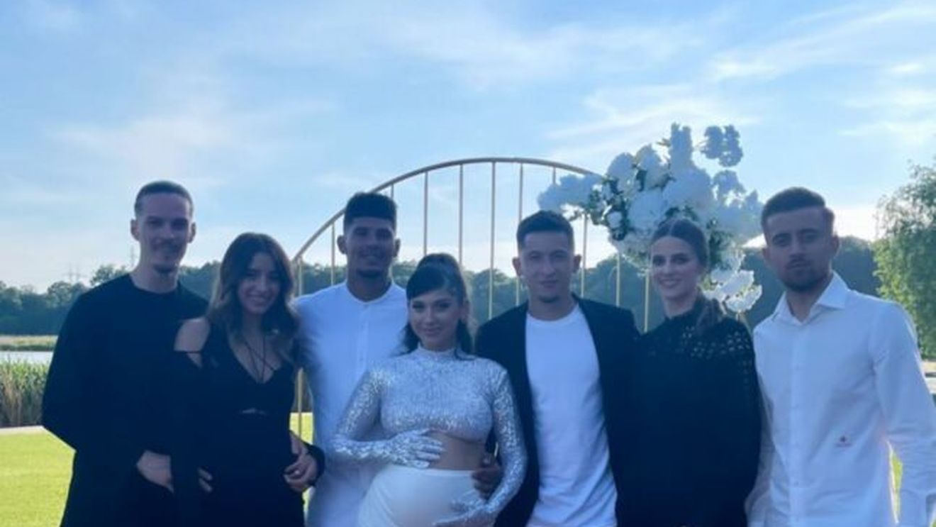 Florinel Coman l-a pus naș pe fotbalistul dat afară de Gigi Becali chiar în ziua nunții!