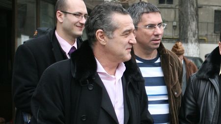 "E adevărat, Becali va fi reținut!"**