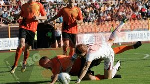 Rapid, din "pinalti"!!** Ceahlăul - Rapid 1-2