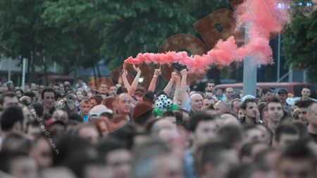 Galațiul respiră fotbal!** FOTO Explozia de bucurie de la golul lui Antal